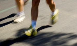 Veja qual é o melhor aquecimento antes de correr – Assista ao VÍDEO!