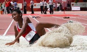 Núbia Soares garante vaga no Mundial de Menores de Atletismo