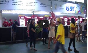 Torcedores lotam FIFA Fan Fest em Minas para ver o segundo jogo do Brasil na Copa.