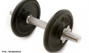Estudo indica que brasileiro troca futebol por musculação