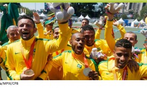 Atletas mineiros conquistam 29 medalhas no Parapan de Toronto e Brasil termina em primeiro lugar.
