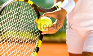 Inscrições abertas no CEU UFMG para aulas de tênis e beach tennis