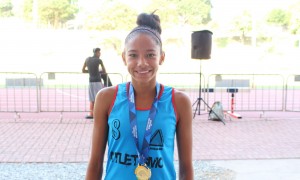 Em entrevista, Sabrina Ribeiro, do atletismo, destaca dedicação e elege 2016 como melhor ano da carreira