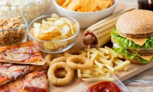 Mudanças na alimentação poderiam evitar metade das mortes por doenças do coração