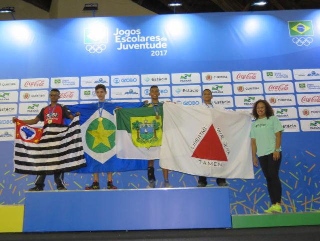 O aluno-atleta Rafael Moura, medalhista da luta olímpica no JEJ. Foto: Marcus Cicarini/FEEMG
