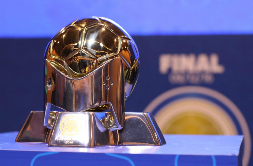 Troféu e-Brasileirão (Foto: Kin Saito/CBF)
