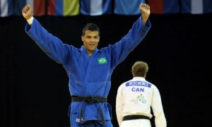 Campeão mundial, Luciano Corrêa anuncia aposentadoria dos tatames