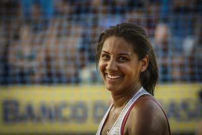 Apesar do pouco tempo de carreira, Ana Patrícia construiu trajetória vitoriosa. (Foto: Inovafoto/CBV)