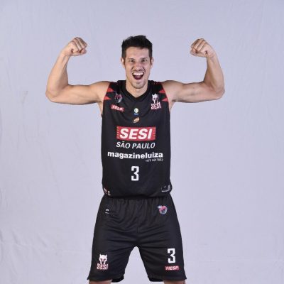 Rafael Mineiro, jogador do Sesi/Franca (Foto: reprodução/twitter do atleta)
