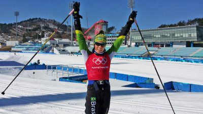 Jaqueline Mourão durante treino em PyeongChang. Foto: Roberto Nahom/COB
